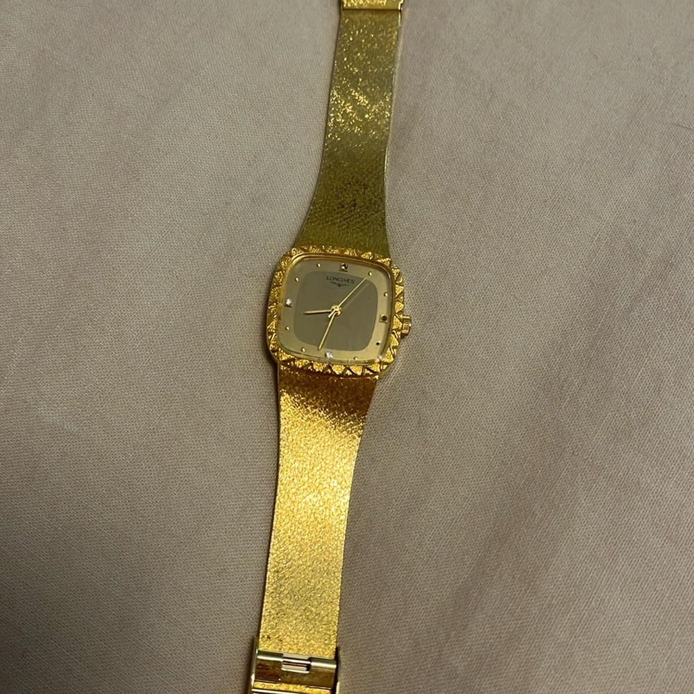 Longines beautiful gold wind-up watch
